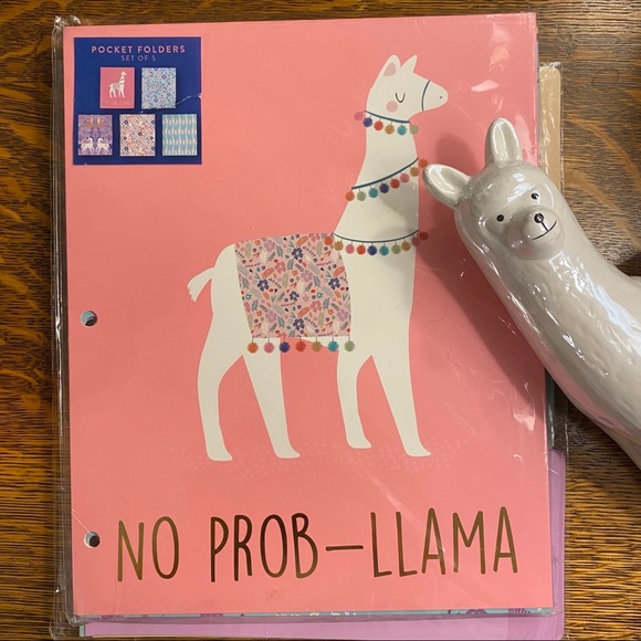 Sketchbook & File Folder Bundle - Picture 9 of 16